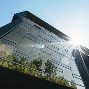 Beneficios Económicos y Ambientales de la Certificación EDGE en Edificaciones